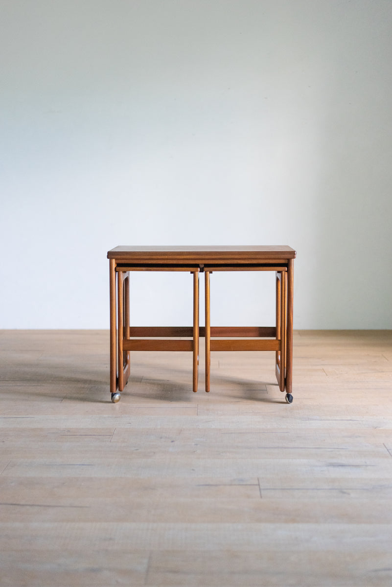 マッキントッシュ ネストテーブル / mcintosh nest tables #0389