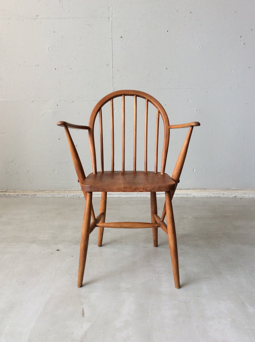 ERCOL アーコール フープバックチェア　6本スポーク アーコールのフープバックチェア（6本・カスタード色・直線脚