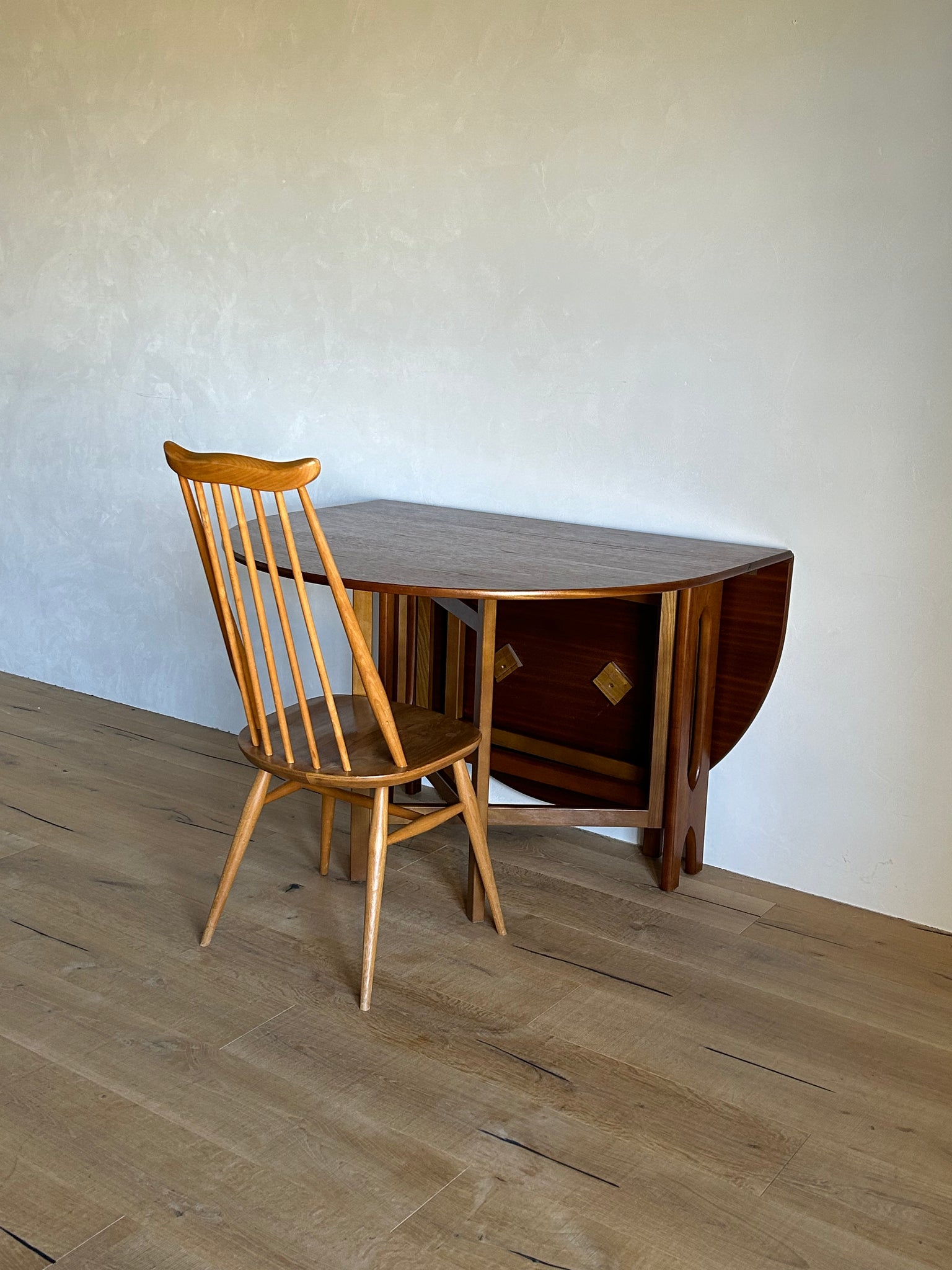 ジェンティーク ゲートレッグ テーブル / jentique gateleg table ジェンティーク ゲートレッグ テーブル / jentique gateleg table