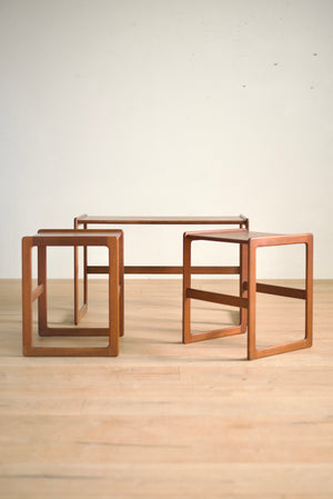 アルネ・ホブマン・オルセン × Mogens Kold ネストテーブル / arne hovmand olsen nest of coffee tables #0385