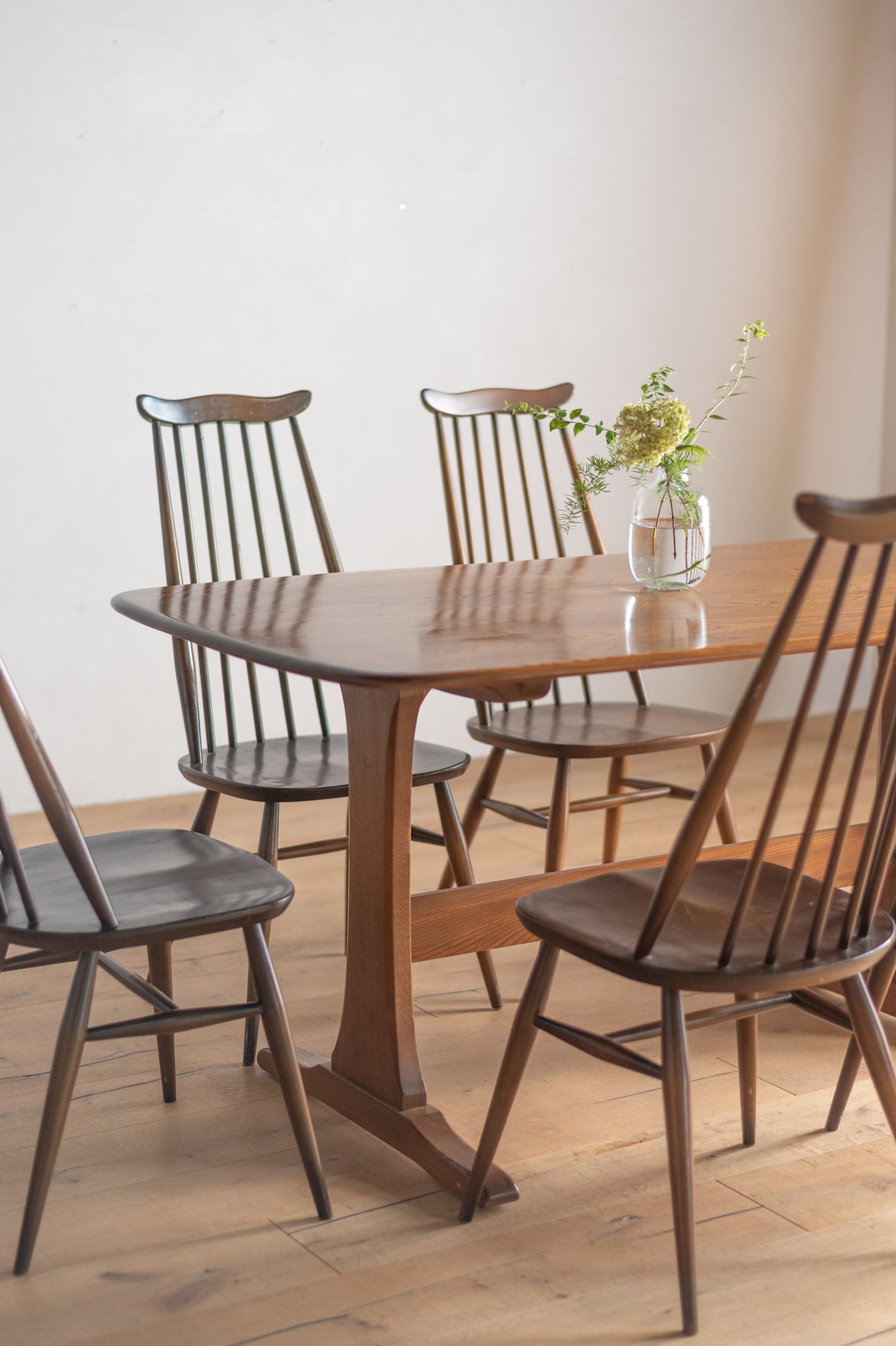 アーコール ウィンザー エルム ダイニング テーブル / ercol windsor elm dining table '822' #0375