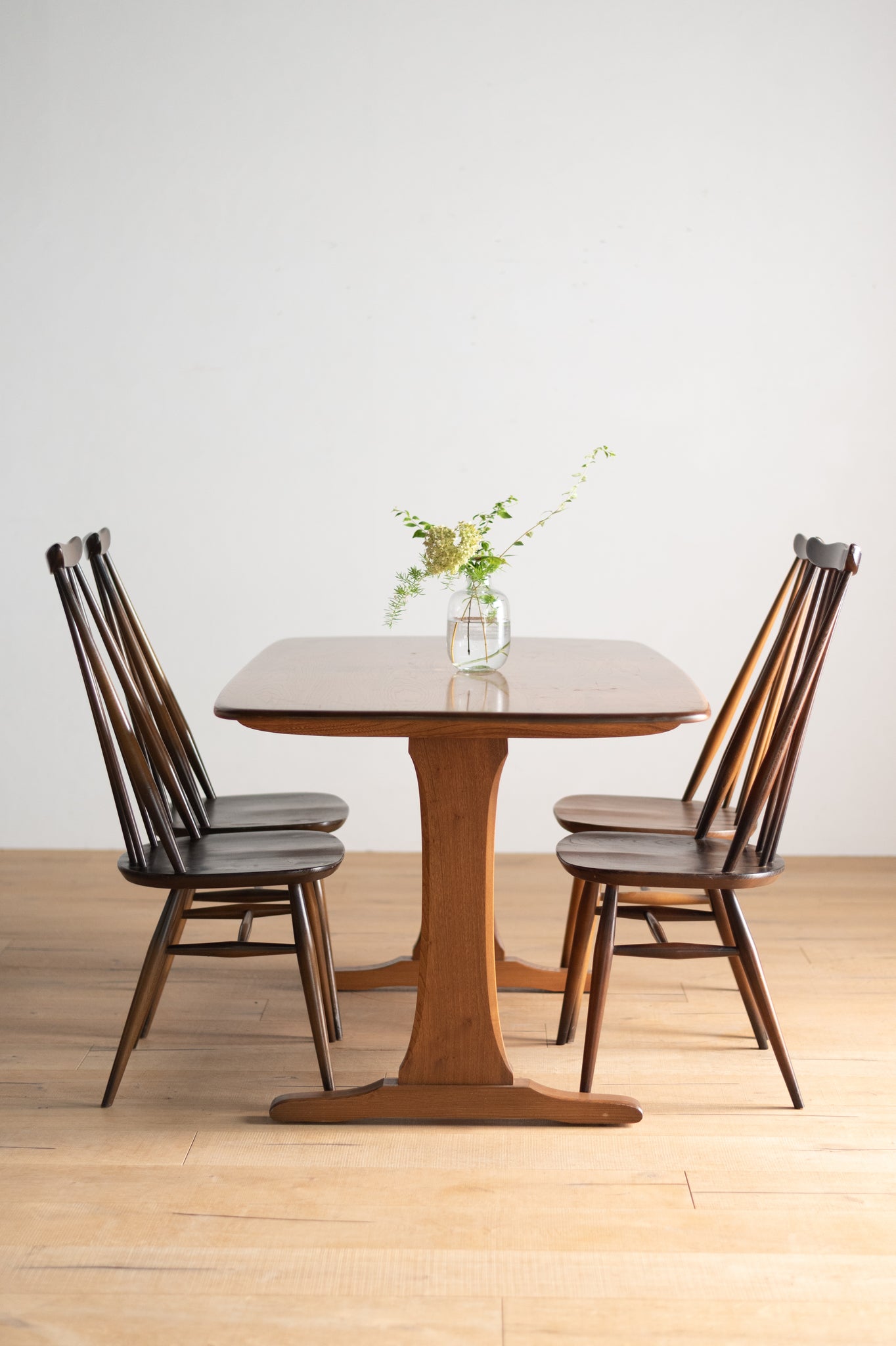 アーコール ウィンザー エルム ダイニング テーブル / ercol windsor elm dining table '822' #0375