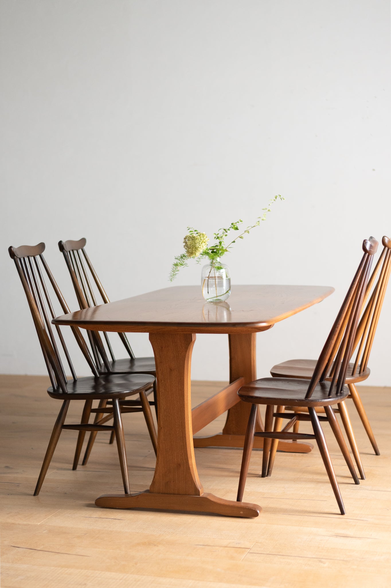 アーコール ウィンザー エルム ダイニング テーブル / ercol windsor elm dining table '822' #0375