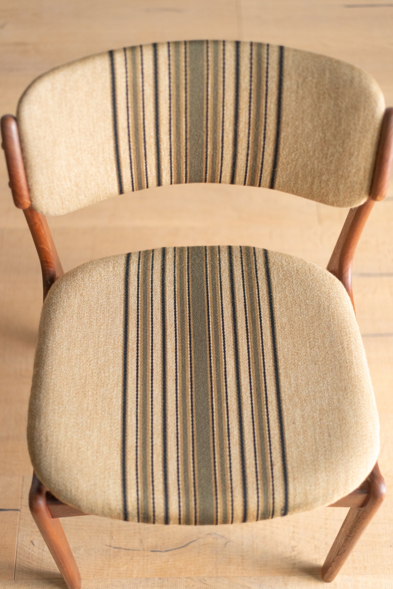 エリックバック ダイニングチェア 4脚セット / erik buch dining chairs 'model49' set of 4  #0097