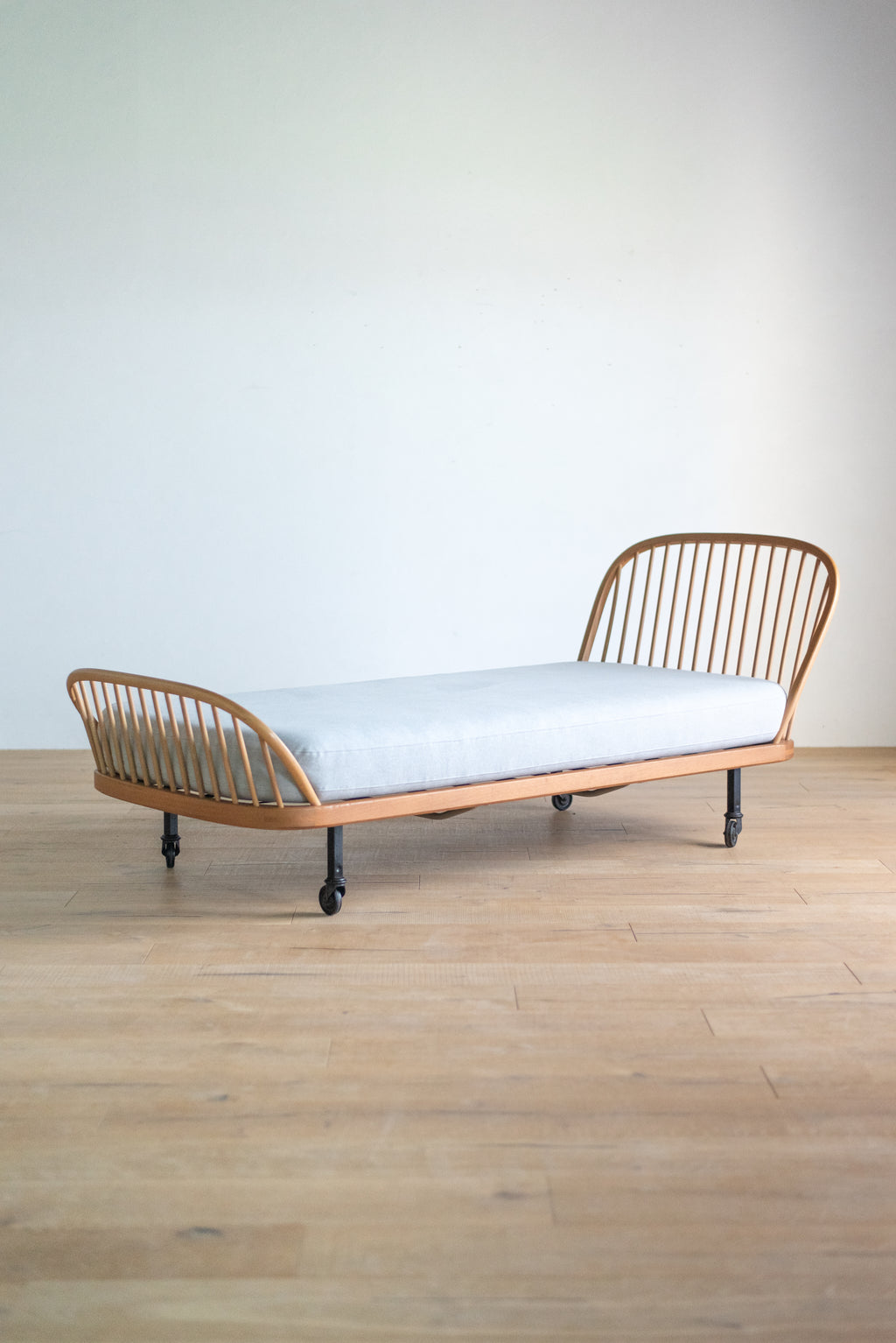 アーコール ウィンザー ベッド with フレンチキャスター / ercol windsor bed with french castors'358' #0398