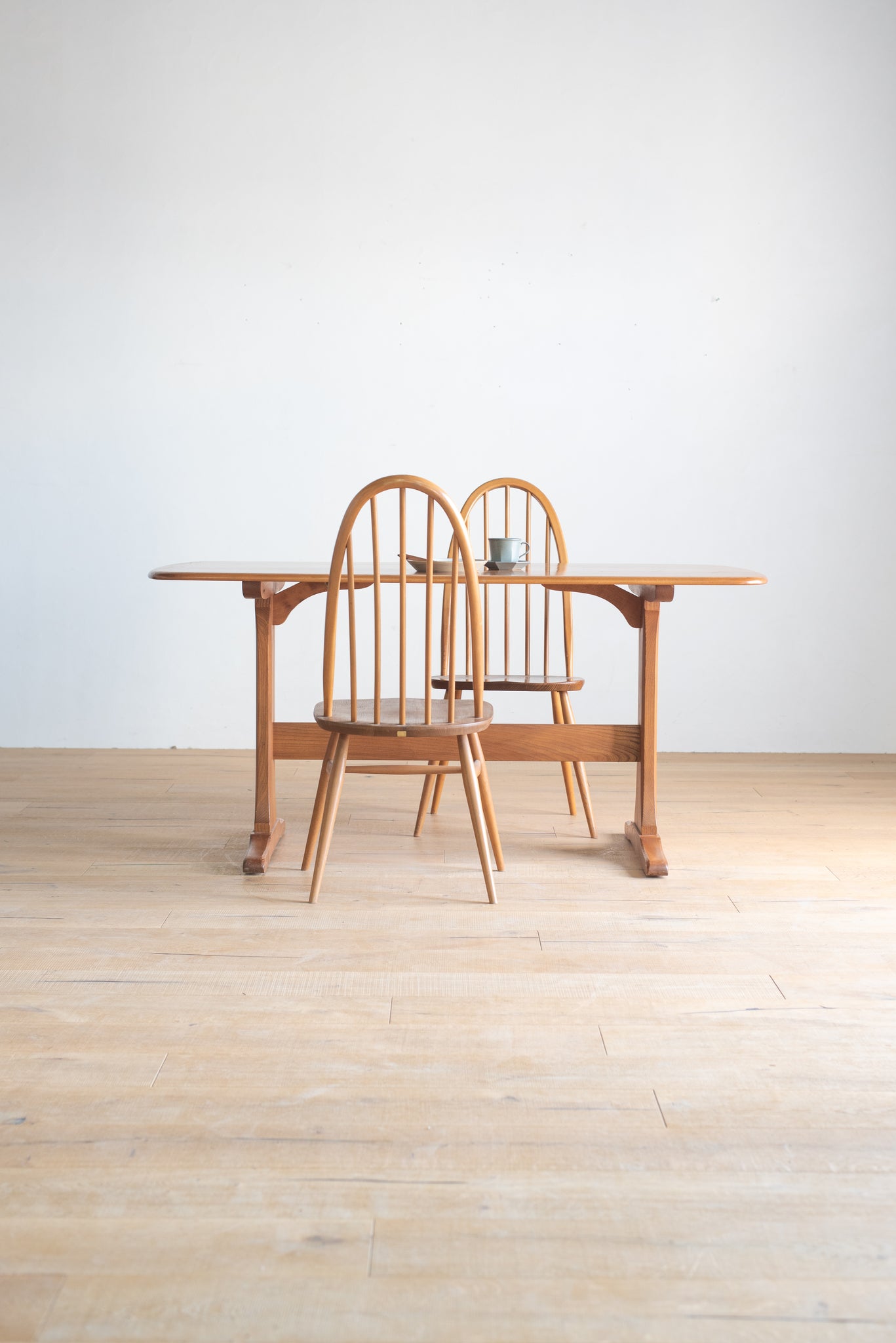 アーコール ウィンザー エルム ダイニング テーブル / ercol windsor elm dining table '822' #0407