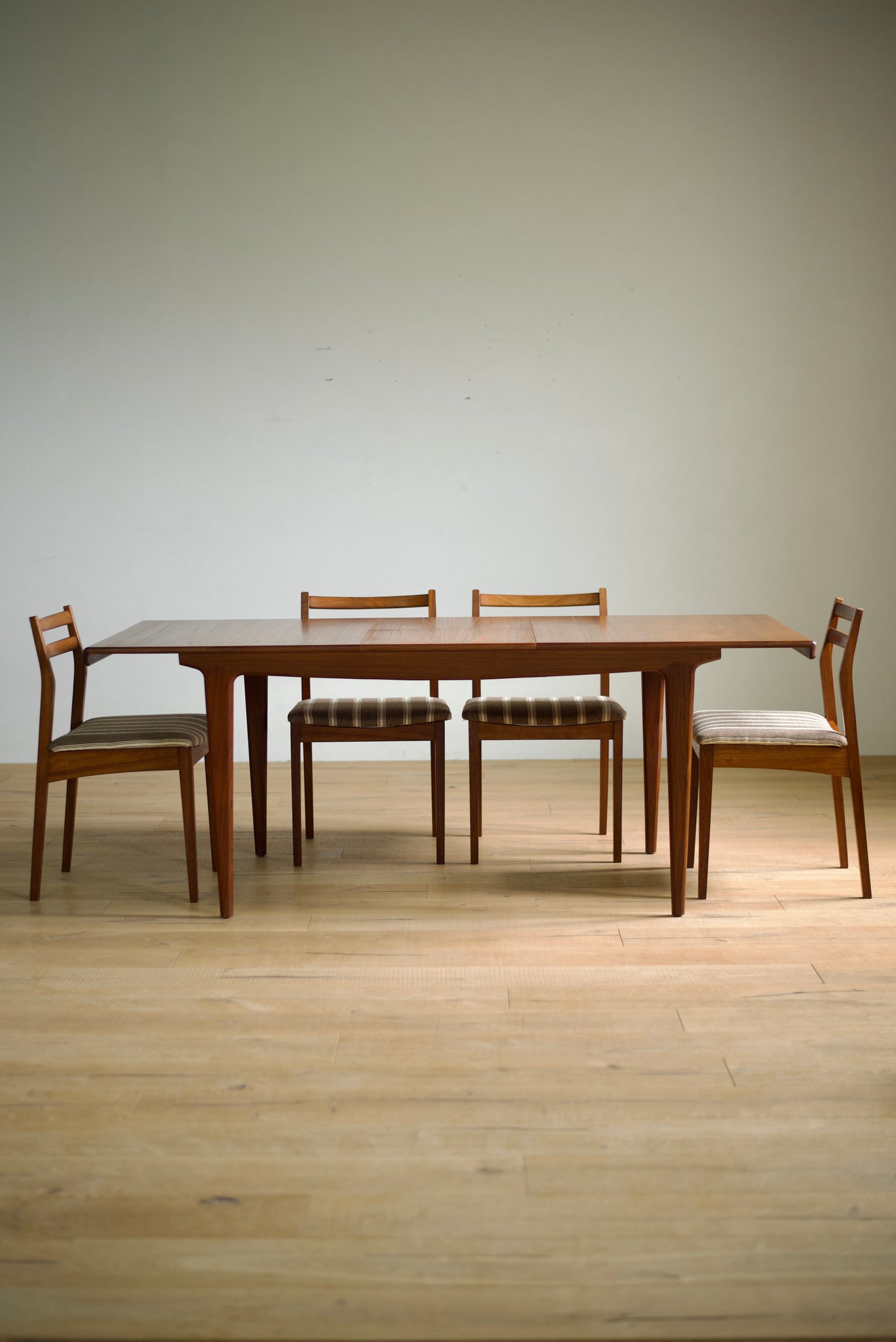 ヤンガー チーク エクステンディング テーブル / younger teak extending table #0365