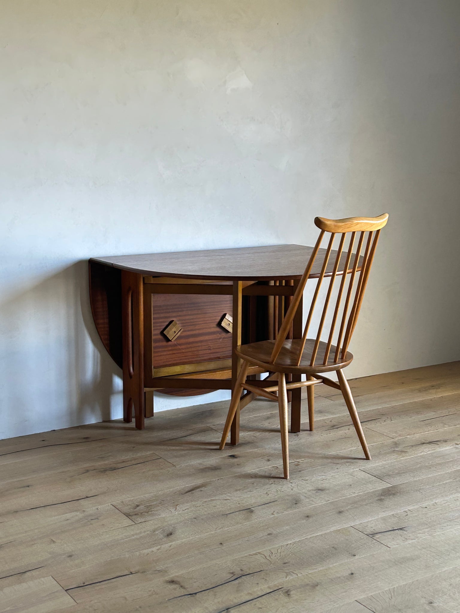 ジェンティーク ゲートレッグ テーブル / jentique gateleg table ジェンティーク ゲートレッグ テーブル / jentique gateleg table
