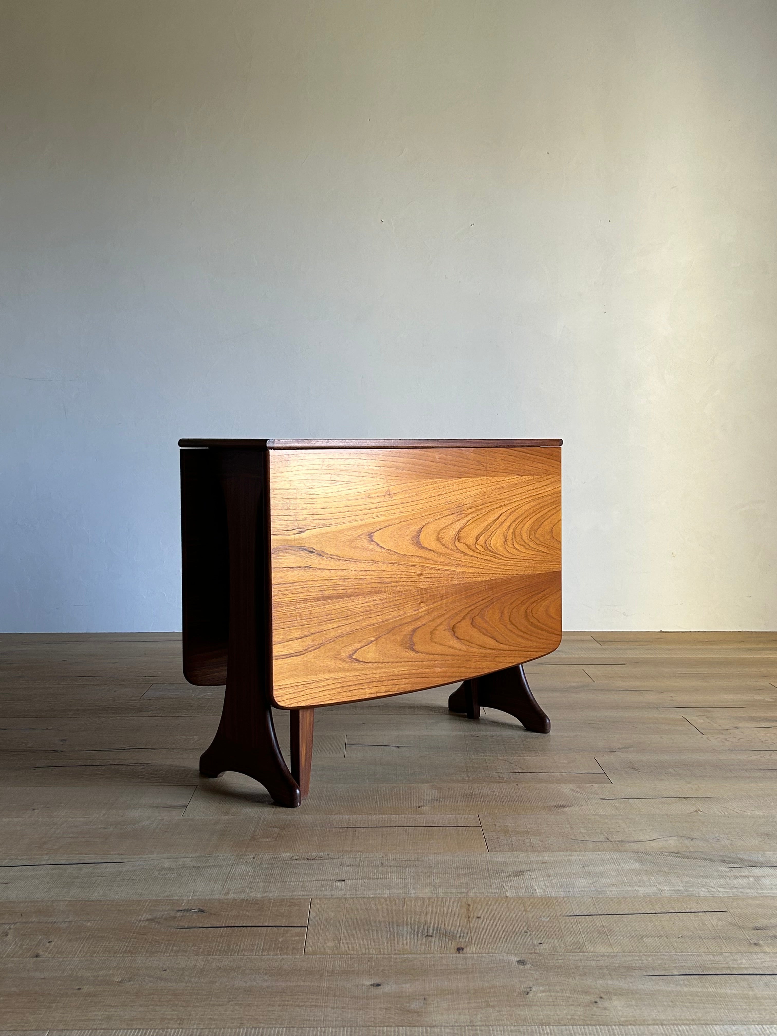 G-PLAN リフェクトリーテーブル G-PLAN リフェクトリーテーブル