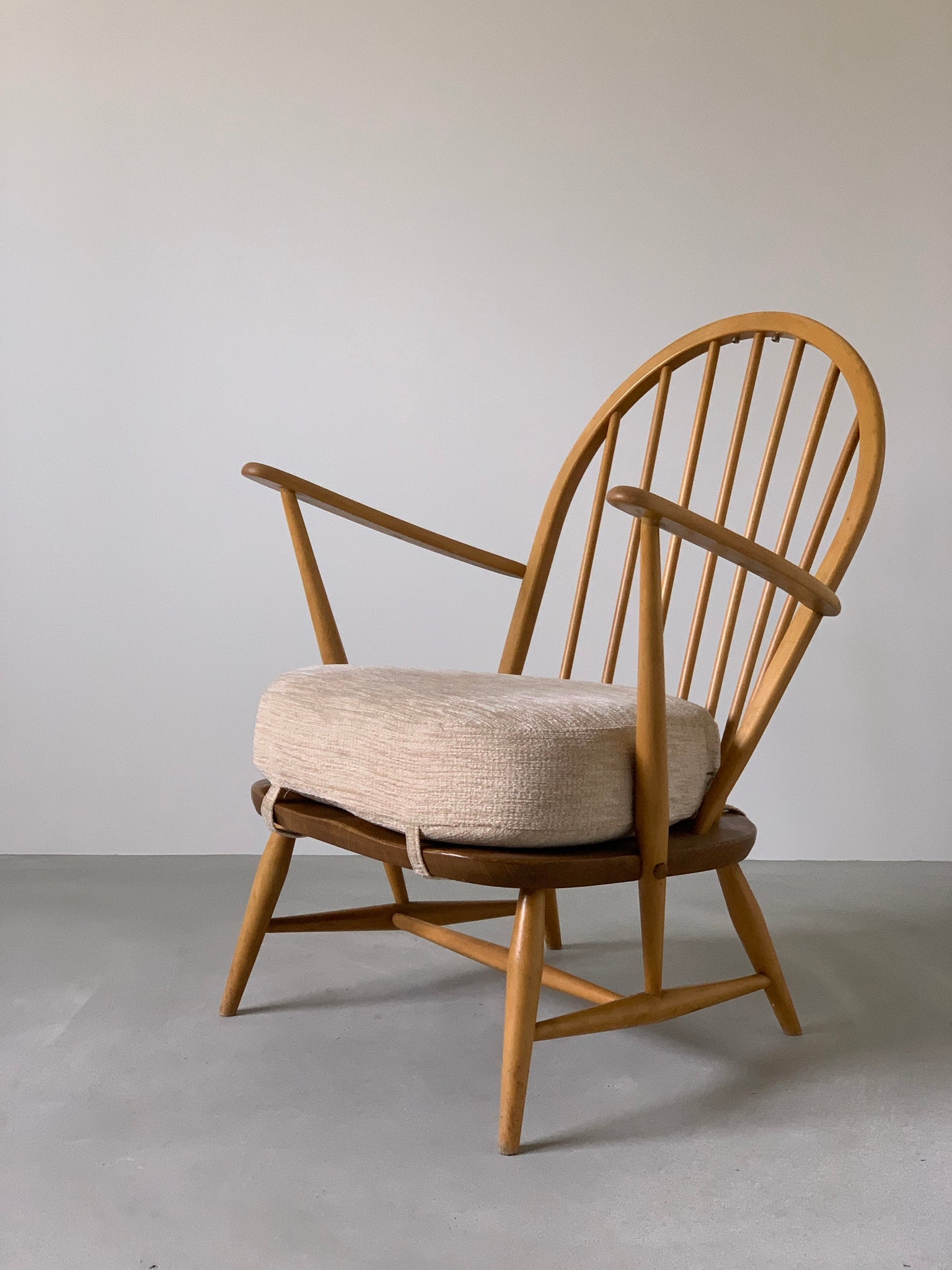 グランドマザー アーコール ウィンザー グランドマザー チェア / ercol windsor tub chair '305' #0010 – SCOUT VINTAGE